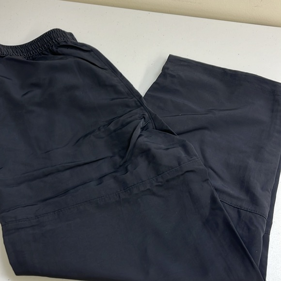 The North Face Women Easy Pant Size M Black NWT - Picture 7 of 8